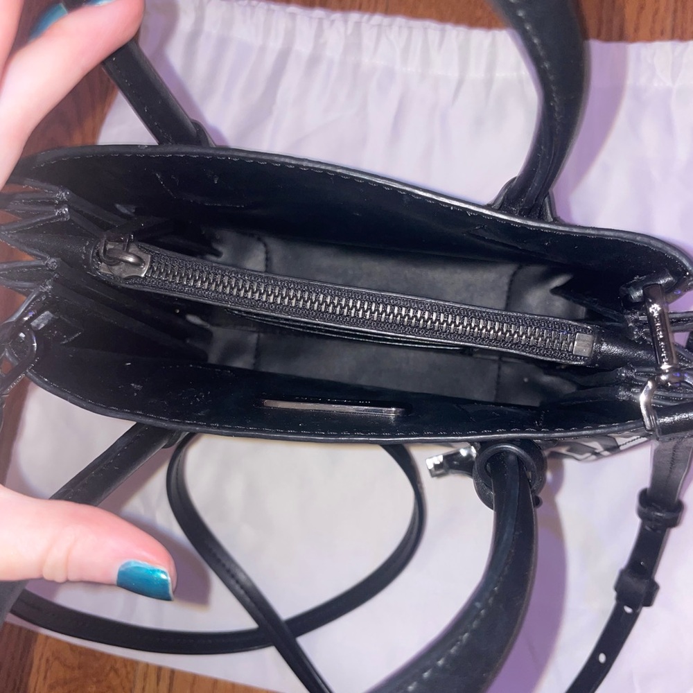 Michael Kors Monogram Black and White Satchel - Picture 5 of 11